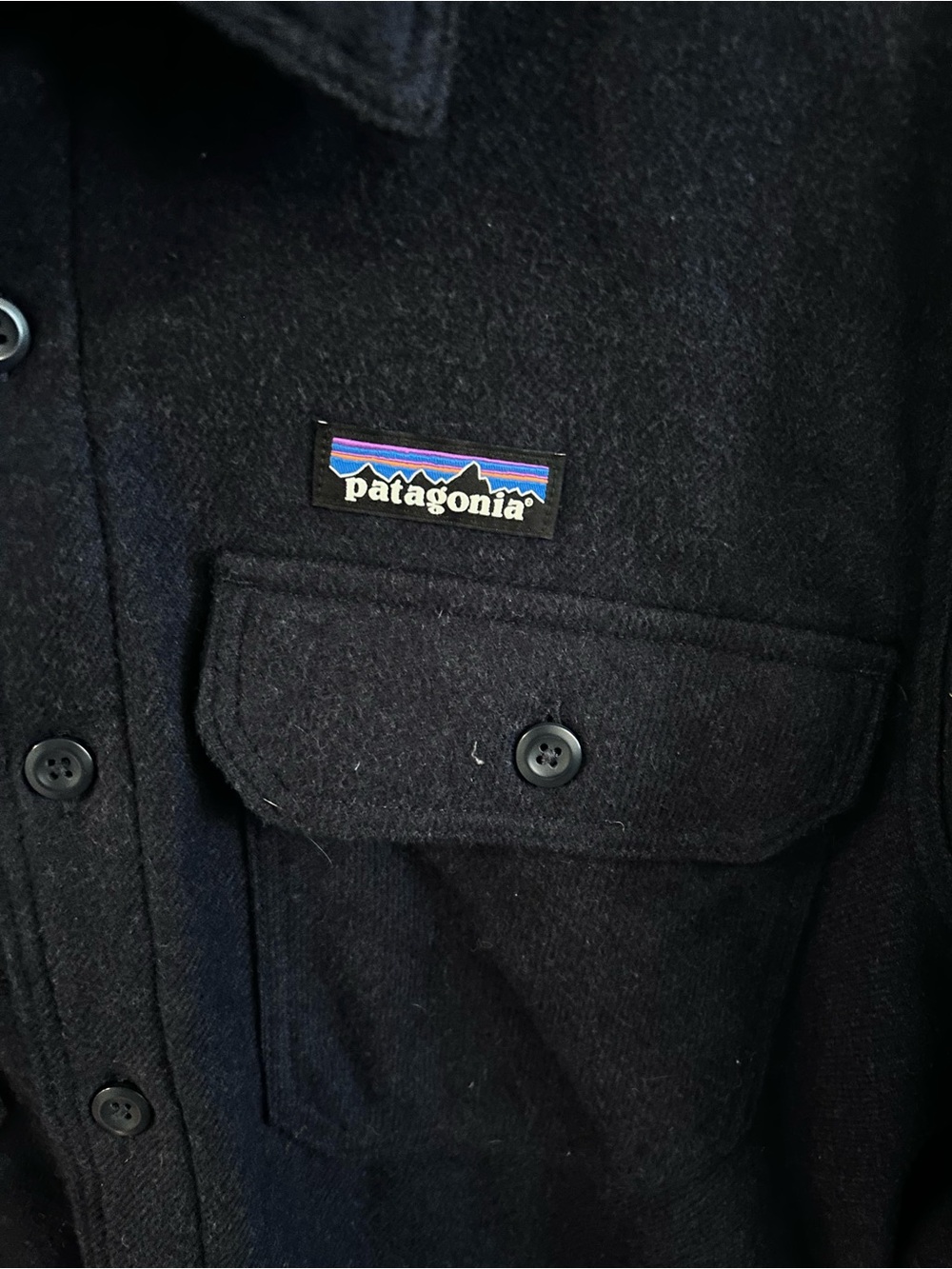 Patagonia Insulated Fjord Flannel Jacket Navy Blue - Picture 3 of 4
